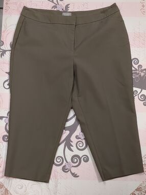 Chico's Olive-Gray Capris